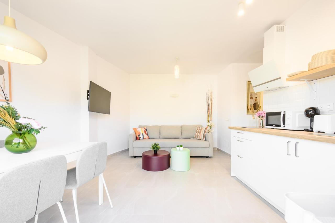 2 Bedroom, New, 1 Min To The Beach, City Center- Picasso By 10Tosea Fuengirola Extérieur photo